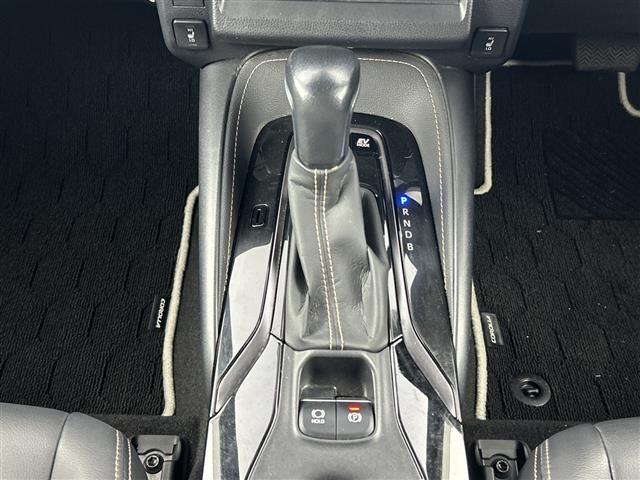 カローラツーリング ハイブリッド ダブルバイビー 禁煙車 純正9インチナビ バックカメラ 衝突軽減ブレーキ AC100V電源 ステアリングヒーター シートヒーター ドライブレコーダー ETC レーダークルーズコントロール オートマチックハイビーム(16枚目)