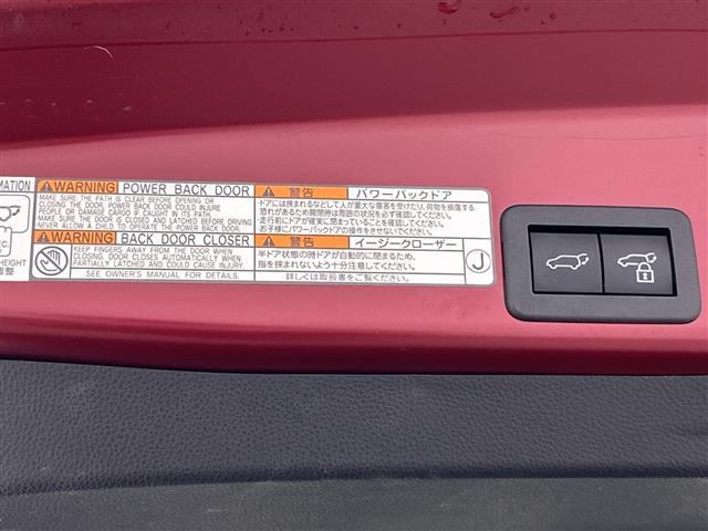 ヤリスクロス ハイブリッドG 禁煙車 ワンオーナー 純正8インチディスプレイオーディオ ETC 衝突軽減ブレーキ パワーバックドア レーダークルーズコントロール オートマチックハイビーム レーンキープアシスト 純正アルミホイール(3枚目)