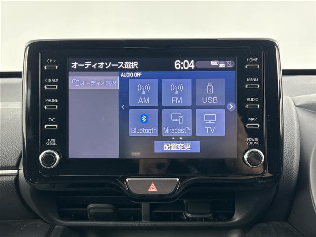 ヤリスクロス ハイブリッドG 禁煙車 ワンオーナー 純正8インチディスプレイオーディオ ETC 衝突軽減ブレーキ パワーバックドア レーダークルーズコントロール オートマチックハイビーム レーンキープアシスト 純正アルミホイール(6枚目)