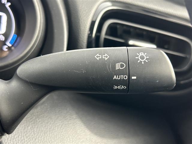 ヤリスクロス ハイブリッドG 禁煙車 ワンオーナー 純正8インチディスプレイオーディオ ETC 衝突軽減ブレーキ パワーバックドア レーダークルーズコントロール オートマチックハイビーム レーンキープアシスト 純正アルミホイール(20枚目)