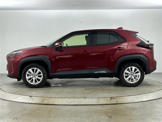 ヤリスクロス ハイブリッドG 禁煙車 ワンオーナー 純正8インチディスプレイオーディオ ETC 衝突軽減ブレーキ パワーバックドア レーダークルーズコントロール オートマチックハイビーム レーンキープアシスト 純正アルミホイール(33枚目)