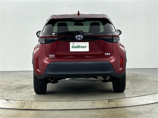 ヤリスクロス ハイブリッドG 禁煙車 ワンオーナー 純正8インチディスプレイオーディオ ETC 衝突軽減ブレーキ パワーバックドア レーダークルーズコントロール オートマチックハイビーム レーンキープアシスト 純正アルミホイール(35枚目)