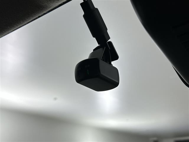ルークス ハイウェイスター Gターボプロパイロットエディション 禁煙車 純正9インチナビ 全方位カメラ 衝突軽減ブレーキ 両側パワースライドドア プロパイロット レーダークルーズコントロール レーンキープアシスト コーナーセンサー ドライブレコーダー スマートキー(3枚目)