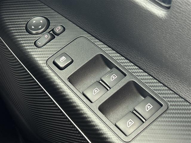 デリカＤ：５ ブラックエディション　登録済未使用車　アルパイン１１インチナビ　全方位カメラ　衝突軽減ブレーキ　レーダークルーズコントロール　ブラインドスポットモニター　レーンキープアシスト　オートマチックハイビーム　ＬＥＤヘッドライト（22枚目）