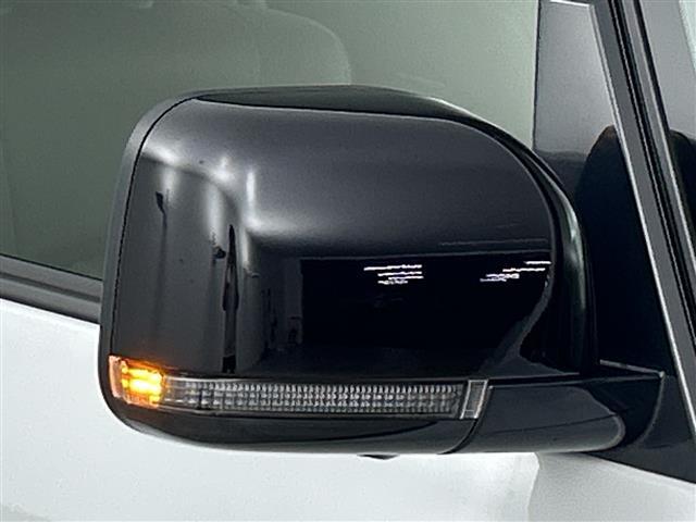 デリカＤ：５ ブラックエディション　登録済未使用車　アルパイン１１インチナビ　全方位カメラ　衝突軽減ブレーキ　レーダークルーズコントロール　ブラインドスポットモニター　レーンキープアシスト　オートマチックハイビーム　ＬＥＤヘッドライト（40枚目）