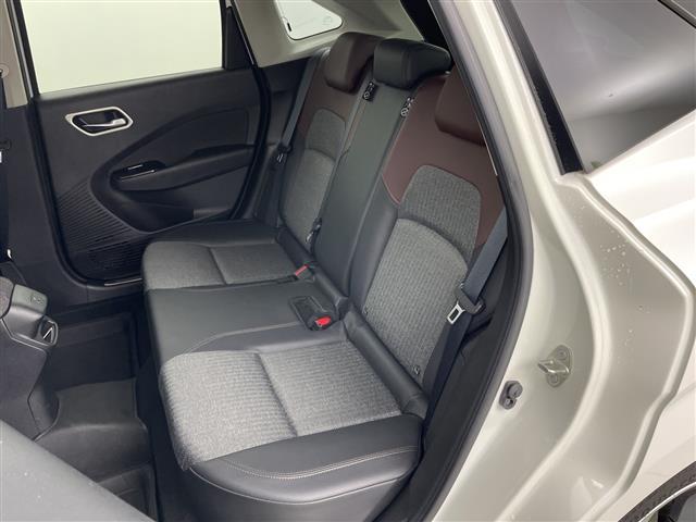 オーラ Ｇ　禁煙車　純正７インチナビ　全方位カメラ　衝突軽減ブレーキ　レーンキープアシスト　純正エアロ　ブラインドスポットモニター　デジタルインナーミラー　コーナーセンサー　Ｂｌｕｅｔｏｏｔｈ　　スマートキー（25枚目）