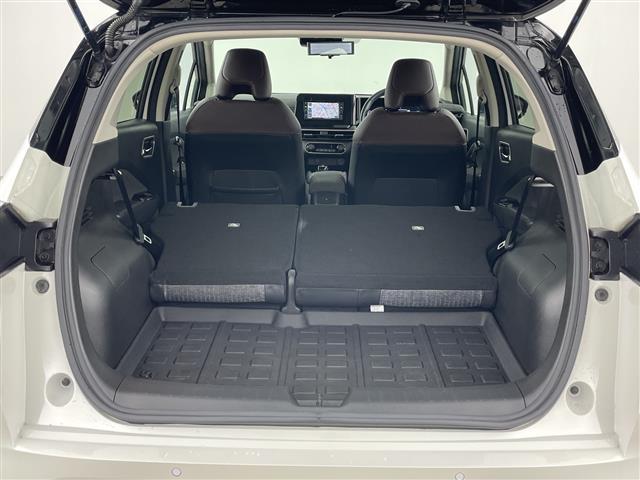 オーラ Ｇ　禁煙車　純正７インチナビ　全方位カメラ　衝突軽減ブレーキ　レーンキープアシスト　純正エアロ　ブラインドスポットモニター　デジタルインナーミラー　コーナーセンサー　Ｂｌｕｅｔｏｏｔｈ　　スマートキー（28枚目）