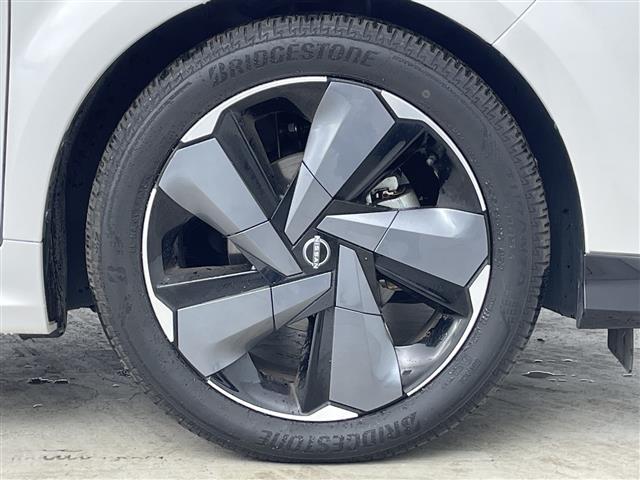 オーラ Ｇ　禁煙車　純正７インチナビ　全方位カメラ　衝突軽減ブレーキ　レーンキープアシスト　純正エアロ　ブラインドスポットモニター　デジタルインナーミラー　コーナーセンサー　Ｂｌｕｅｔｏｏｔｈ　　スマートキー（41枚目）