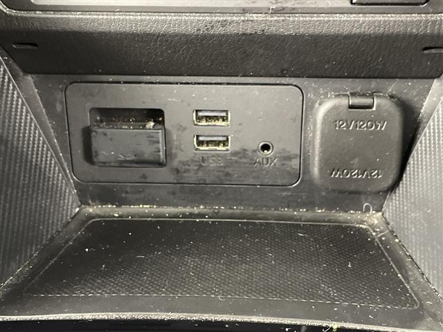 デミオ XD 禁煙車 純正7インチナビ バックカメラ 衝突軽減ブレーキ ブラインドスポットモニター アイドリングストップ ETC ワンセグTV Bluetooth レーンキープアシスト パーキングセンサー USB(11枚目)