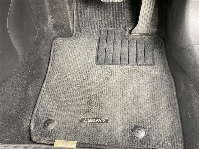 デミオ XD 禁煙車 純正7インチナビ バックカメラ 衝突軽減ブレーキ ブラインドスポットモニター アイドリングストップ ETC ワンセグTV Bluetooth レーンキープアシスト パーキングセンサー USB(23枚目)