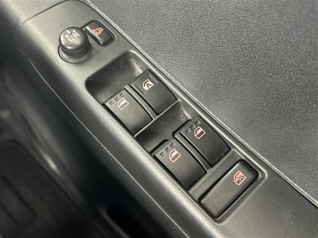 ムーヴコンテ カスタム RS 禁煙車 純正7インチナビ ドライブレコーダー パワーシート ベンチシート ワンセグTV Bluetooth スマートキー 純正アルミホイール スペアタイヤ オートエアコン 純正フロアマット CD SD(15枚目)