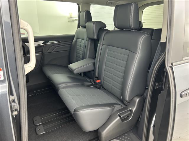 デリカD:5 シャモニー 登録済未使用車 全方位カメラ AC100V電源 シートヒーター 衝突軽減ブレーキ ブラインドスポットモニター レーンキープアシスト レーダークルーズコントロール 両側パワースライドドア スマートキー(26枚目)