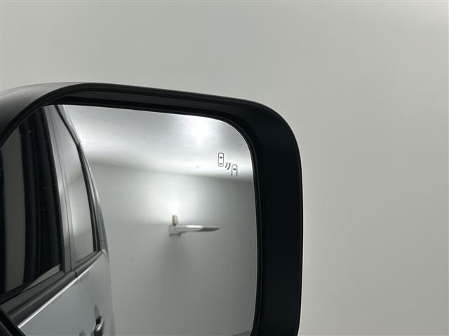 デリカD:5 シャモニー 登録済未使用車 全方位カメラ AC100V電源 シートヒーター 衝突軽減ブレーキ ブラインドスポットモニター レーンキープアシスト レーダークルーズコントロール 両側パワースライドドア スマートキー(5枚目)