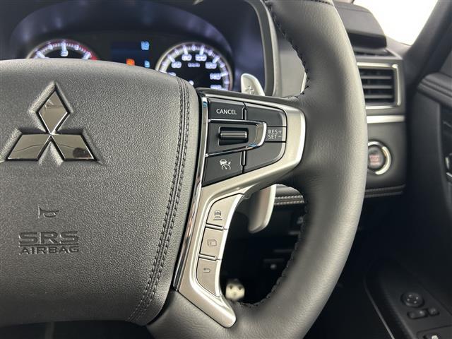 デリカD:5 シャモニー 登録済未使用車 全方位カメラ AC100V電源 シートヒーター 衝突軽減ブレーキ ブラインドスポットモニター レーンキープアシスト レーダークルーズコントロール 両側パワースライドドア スマートキー(19枚目)