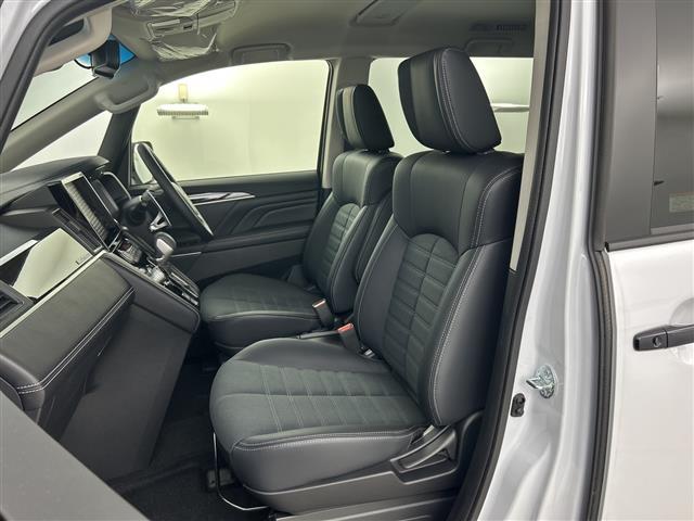 デリカD:5 シャモニー 登録済未使用車 全方位カメラ AC100V電源 シートヒーター 衝突軽減ブレーキ ブラインドスポットモニター レーンキープアシスト レーダークルーズコントロール 両側パワースライドドア スマートキー(24枚目)