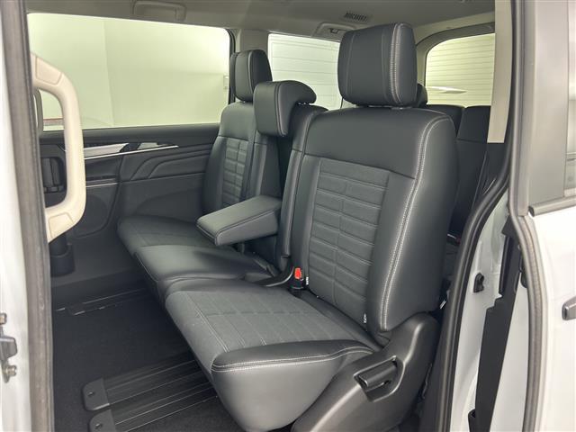 デリカD:5 シャモニー 登録済未使用車 全方位カメラ AC100V電源 シートヒーター 衝突軽減ブレーキ ブラインドスポットモニター レーンキープアシスト レーダークルーズコントロール 両側パワースライドドア スマートキー(26枚目)