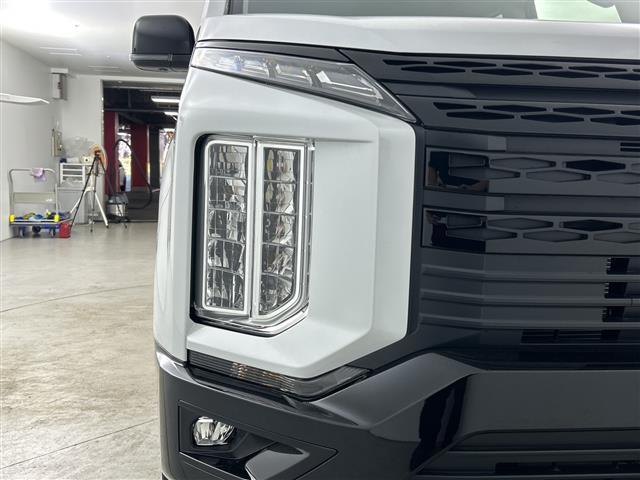 デリカD:5 シャモニー 登録済未使用車 全方位カメラ AC100V電源 シートヒーター 衝突軽減ブレーキ ブラインドスポットモニター レーンキープアシスト レーダークルーズコントロール 両側パワースライドドア スマートキー(39枚目)