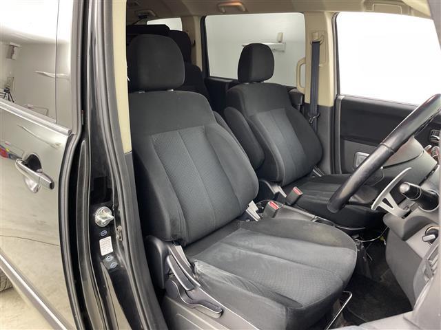 デリカD:5 G パワーパッケージ 禁煙車 純正7インチナビ クルーズコントロール 両側パワースライドドア バックカメラ パドルシフト フロアマット 純正アルミホイール オートエアコン Bluetooth スマートキー ワンセグTV(19枚目)