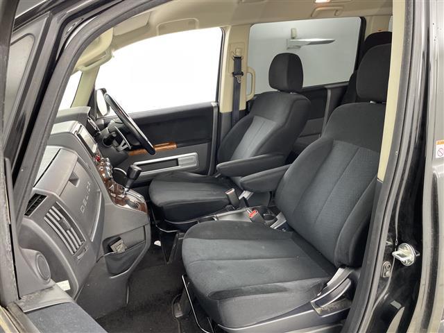 デリカD:5 G パワーパッケージ 禁煙車 純正7インチナビ クルーズコントロール 両側パワースライドドア バックカメラ パドルシフト フロアマット 純正アルミホイール オートエアコン Bluetooth スマートキー ワンセグTV(20枚目)