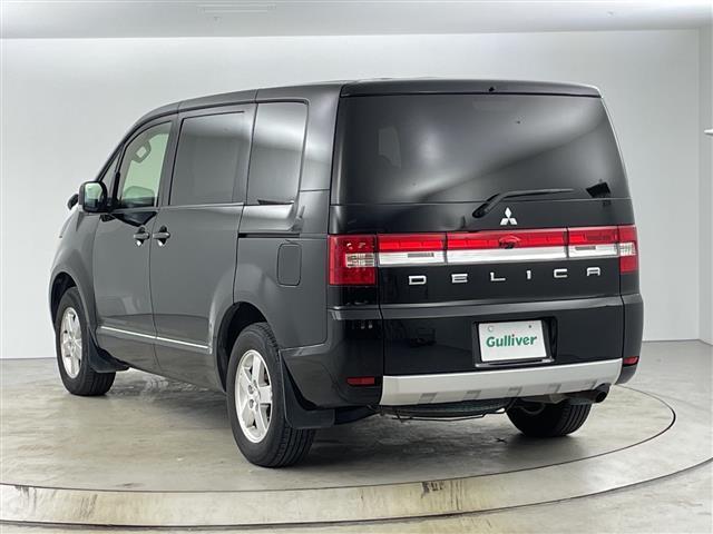 デリカD:5 G パワーパッケージ 禁煙車 純正7インチナビ クルーズコントロール 両側パワースライドドア バックカメラ パドルシフト フロアマット 純正アルミホイール オートエアコン Bluetooth スマートキー ワンセグTV(32枚目)