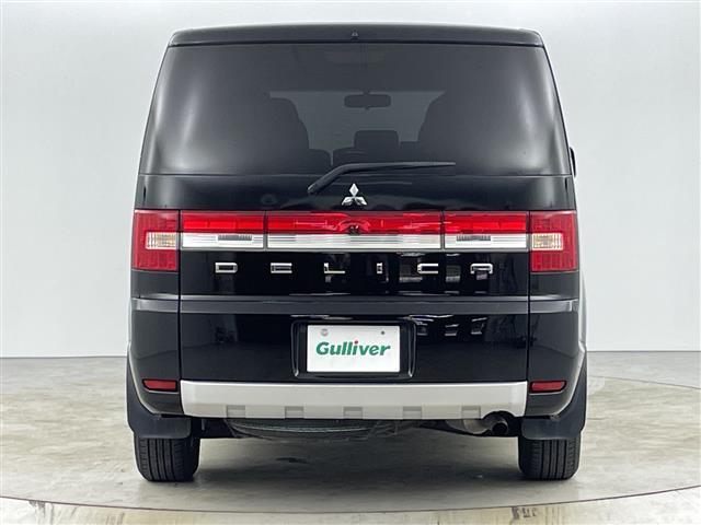 デリカD:5 G パワーパッケージ 禁煙車 純正7インチナビ クルーズコントロール 両側パワースライドドア バックカメラ パドルシフト フロアマット 純正アルミホイール オートエアコン Bluetooth スマートキー ワンセグTV(33枚目)