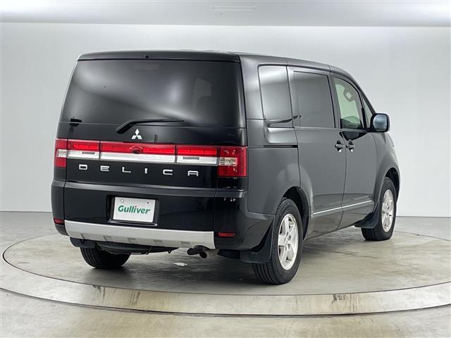 デリカD:5 G パワーパッケージ 禁煙車 純正7インチナビ クルーズコントロール 両側パワースライドドア バックカメラ パドルシフト フロアマット 純正アルミホイール オートエアコン Bluetooth スマートキー ワンセグTV(34枚目)