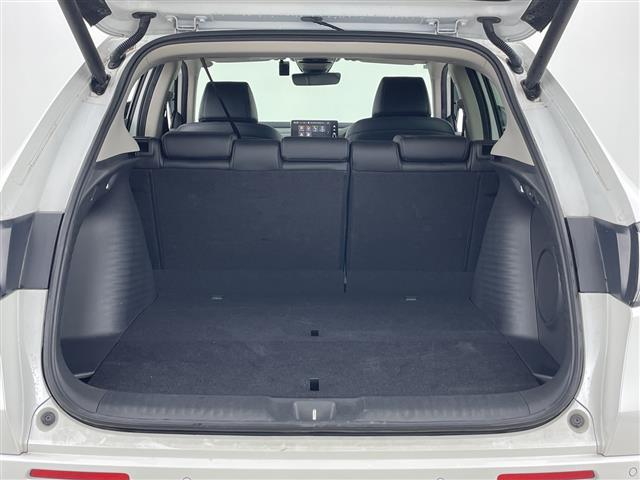 ＺＲ－Ｖ ｅ：ＨＥＶ　Ｚ　禁煙車　純正９インチナビ　全方位カメラ　ＢＯＳＥサウンド　シーケンシャルウインカー　レザーシート　ワイヤレス充電　ブラインドスポットモニター　ドライブレコーダー　ＥＴＣ２．０　ステアリングヒーター（29枚目）