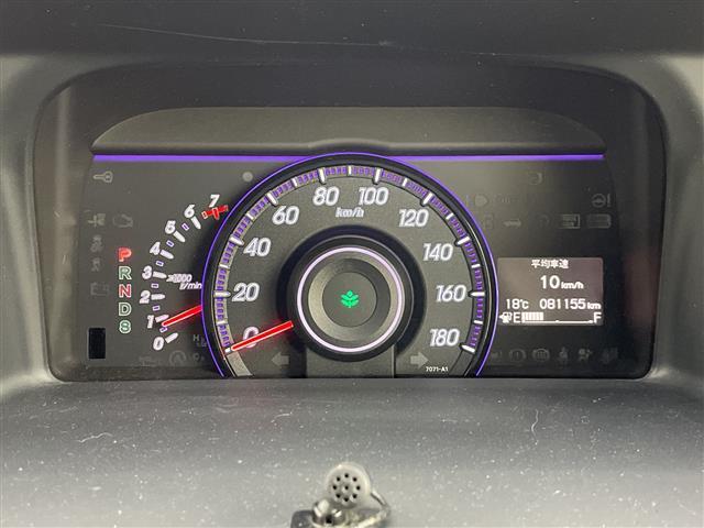 ステップワゴンスパーダ S 禁煙車 純正9インチナビ バックカメラ ETC 両側パワースライドドア クルーズコントロール アイドリングストップ Bluetooth フルセグTV 純正アルミホイール 純正フロアマット スマートキー(11枚目)