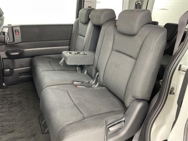 ステップワゴンスパーダ S 禁煙車 純正9インチナビ バックカメラ ETC 両側パワースライドドア クルーズコントロール アイドリングストップ Bluetooth フルセグTV 純正アルミホイール 純正フロアマット スマートキー(23枚目)