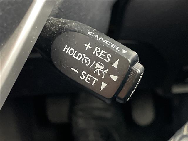 ハイラックス Ｚ　禁煙車　純正７インチナビ　ＡＲＢキャノピー　ＥＴＣ２．０　デジタルインナーミラー　ドライブレコーダー　レーダークルーズコントロール　バックカメラ　コーナーセンサー　アイドリングストップ　スマートキー（8枚目）