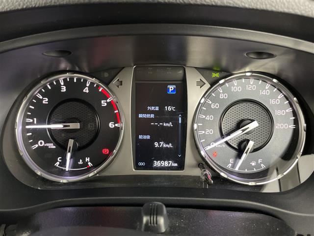 ハイラックス Ｚ　禁煙車　純正７インチナビ　ＡＲＢキャノピー　ＥＴＣ２．０　デジタルインナーミラー　ドライブレコーダー　レーダークルーズコントロール　バックカメラ　コーナーセンサー　アイドリングストップ　スマートキー（16枚目）