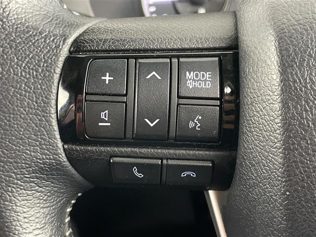 ハイラックス Ｚ　禁煙車　純正７インチナビ　ＡＲＢキャノピー　ＥＴＣ２．０　デジタルインナーミラー　ドライブレコーダー　レーダークルーズコントロール　バックカメラ　コーナーセンサー　アイドリングストップ　スマートキー（17枚目）
