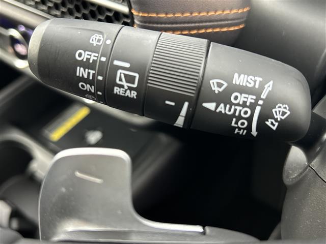 ＺＲ－Ｖ ｅ：ＨＥＶ　Ｚ　禁煙車　純正９インチナビ　全方位カメラ　ＢＯＳＥサウンド　シーケンシャルウインカー　ドライブレコーダー　ステアリングヒーター　ＥＴＣ２．０　ブラインドスポットモニター　ワイヤレス充電　衝突軽減ブレーキ（21枚目）
