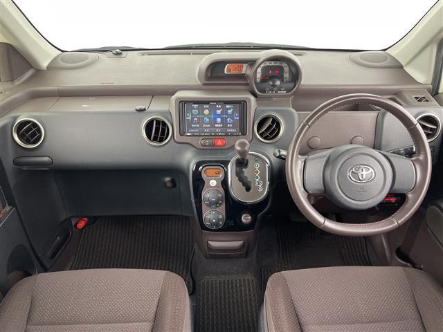 スペイド G 禁煙車 7インチナビ シートヒーター ETC パワースライドドア バックカメラ スマートキー プッシュスタート オートエアコン 純正アルミホイール 横滑り防止装置 オートライト ワンセグTV DVD(2枚目)