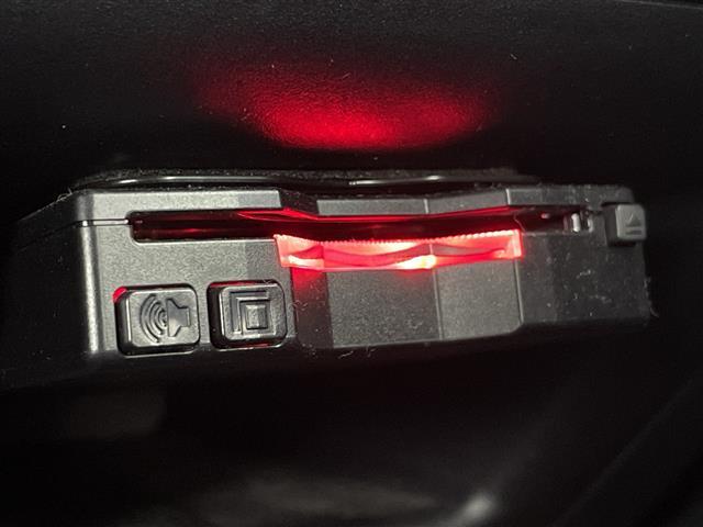 スペイド G 禁煙車 7インチナビ シートヒーター ETC パワースライドドア バックカメラ スマートキー プッシュスタート オートエアコン 純正アルミホイール 横滑り防止装置 オートライト ワンセグTV DVD(7枚目)