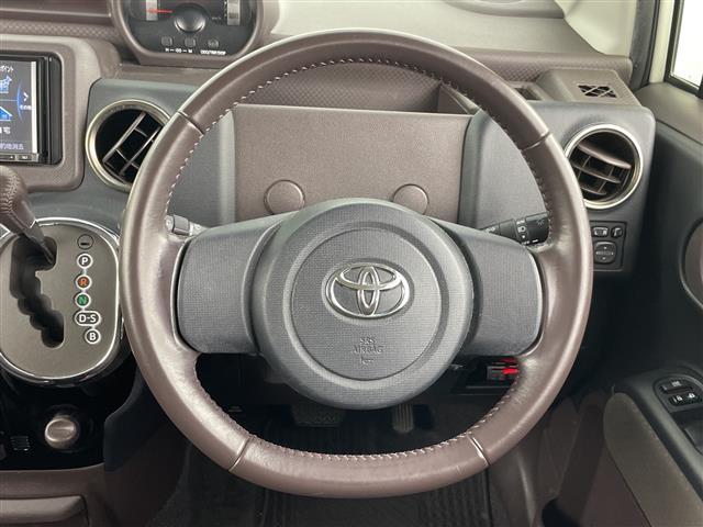 スペイド G 禁煙車 7インチナビ シートヒーター ETC パワースライドドア バックカメラ スマートキー プッシュスタート オートエアコン 純正アルミホイール 横滑り防止装置 オートライト ワンセグTV DVD(14枚目)