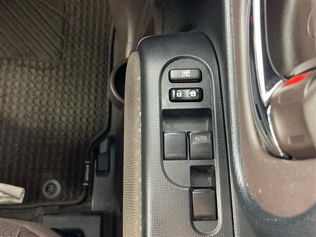 スペイド G 禁煙車 7インチナビ シートヒーター ETC パワースライドドア バックカメラ スマートキー プッシュスタート オートエアコン 純正アルミホイール 横滑り防止装置 オートライト ワンセグTV DVD(19枚目)