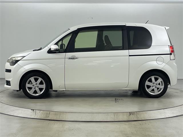 スペイド G 禁煙車 7インチナビ シートヒーター ETC パワースライドドア バックカメラ スマートキー プッシュスタート オートエアコン 純正アルミホイール 横滑り防止装置 オートライト ワンセグTV DVD(33枚目)