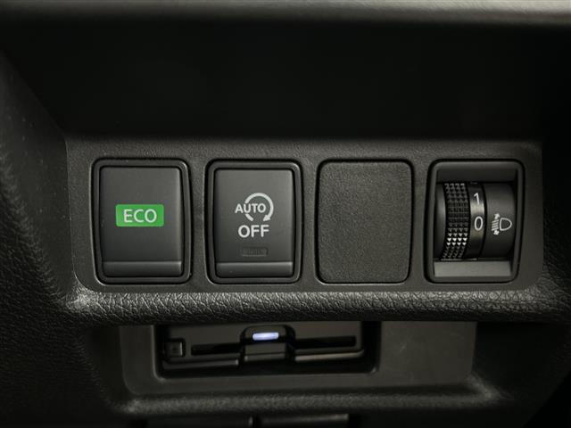 エクストレイル ２０Ｘｉ　禁煙車　ワンオーナー　純正９インチナビ　衝突軽減ブレーキ　全方位カメラ　ドライブレコーダー　デジタルインナーミラー　パワーバックドア　シートヒーター　プロパイロット　レーダークルーズコントロール　ＳＤ（11枚目）