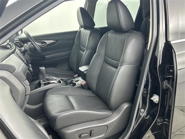 エクストレイル ２０Ｘｉ　禁煙車　ワンオーナー　純正９インチナビ　衝突軽減ブレーキ　全方位カメラ　ドライブレコーダー　デジタルインナーミラー　パワーバックドア　シートヒーター　プロパイロット　レーダークルーズコントロール　ＳＤ（24枚目）