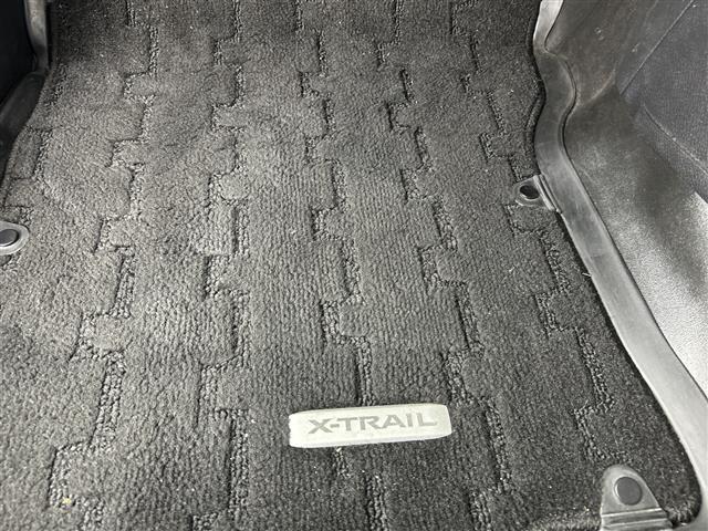 エクストレイル ２０Ｘｉ　禁煙車　ワンオーナー　純正９インチナビ　衝突軽減ブレーキ　全方位カメラ　ドライブレコーダー　デジタルインナーミラー　パワーバックドア　シートヒーター　プロパイロット　レーダークルーズコントロール　ＳＤ（25枚目）