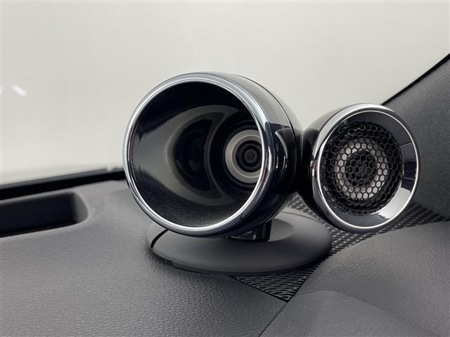 カローラスポーツ Ｇ　Ｚ　禁煙車　純正９インチナビ　ＴＲＤフルエアロ　ＥＴＣ２．０　ヘッドアップディスプレイ　ブラインドスポットモニター　デジタルインナーミラー　純正８ｃｈスピーカー　ドライブレコーダー　フルセグＴＶ　ＨＤＭＩ（12枚目）