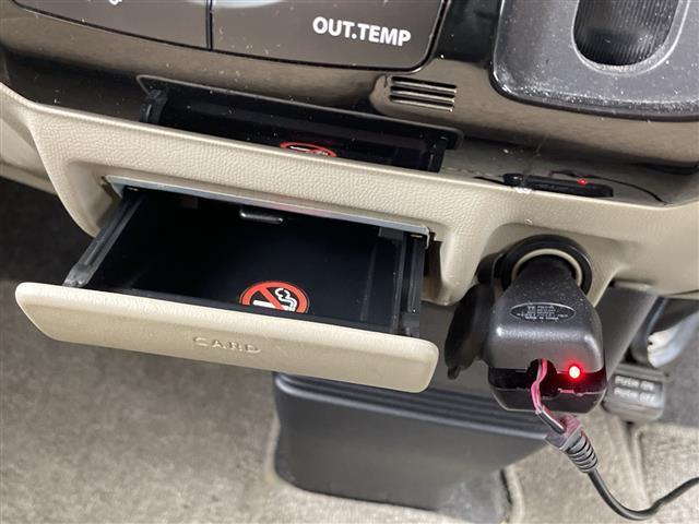 パレット Ｘ　禁煙車　７インチナビ　ＫＥＮＷＯＯＤ製オーディオ　パワースライドドア　オートエアコン　スマートキー　プッシュスタート　ベンチシート　電動格納ミラー　ヘッドライトレベライザー　ハロゲンヘッドライト　ＡＭ（18枚目）