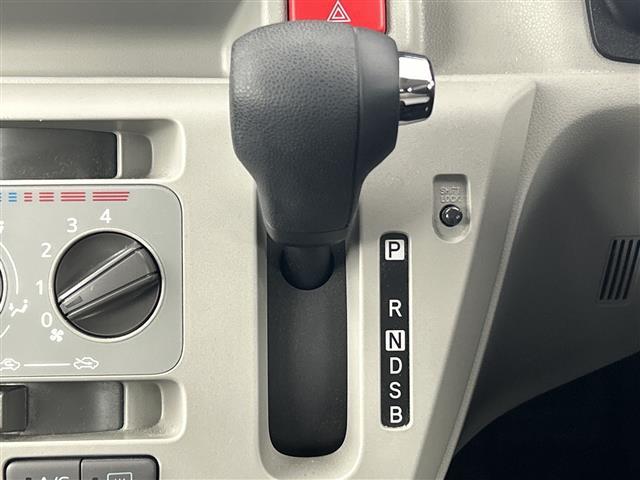 ミライース Ｘ　ＳＡＩＩＩ　禁煙車　純正７インチナビ　バックカメラ　衝突軽減ブレーキ　レーンキープアシスト　オートマチックハイビーム　横滑り防止装置　ＥＴＣ　ＵＳＢ　アイドリングストップ　パーキングセンサー　Ｂｌｕｅｔｏｏｔｈ（14枚目）