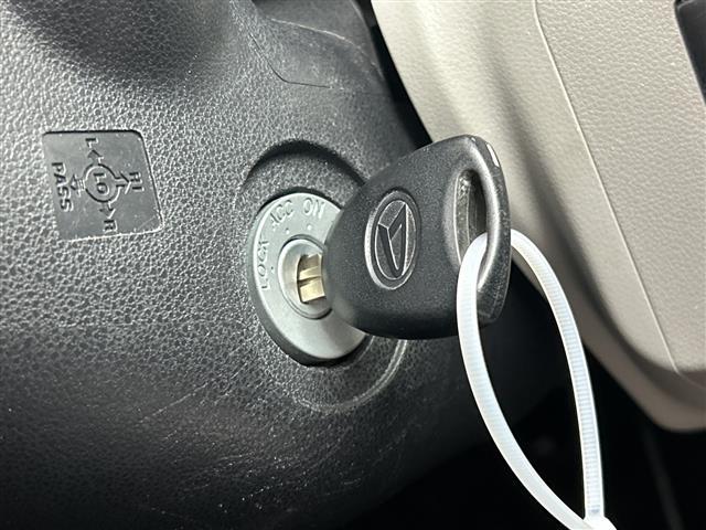 ミライース Ｘ　ＳＡＩＩＩ　禁煙車　純正７インチナビ　バックカメラ　衝突軽減ブレーキ　レーンキープアシスト　オートマチックハイビーム　横滑り防止装置　ＥＴＣ　ＵＳＢ　アイドリングストップ　パーキングセンサー　Ｂｌｕｅｔｏｏｔｈ（15枚目）