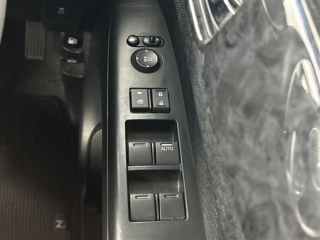 N-BOX モデューロX G・ターボパッケージ 禁煙車 純正7インチナビ パドルシフト ETC バックカメラ 両側パワースライドドア 15インチアルミホイール 純正フロアマット ベンチシート クルーズコントロール スマートキー プッシュスタート(19枚目)