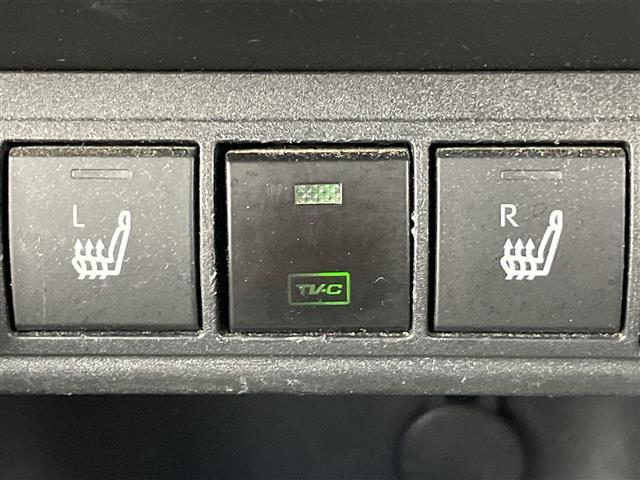 ヤリスクロス ハイブリッドZ 禁煙車 純正8インチナビ 全方位カメラ 衝突軽減ブレーキ ブラインドスポットモニター パワーバックドア シートヒーター ドライブレコーダー ETC2.0 ステアリングヒーター オートマチックハイビーム(8枚目)