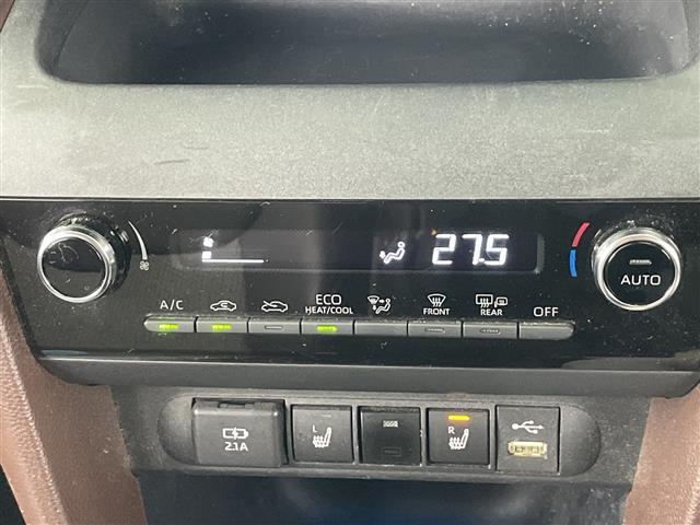 ヤリスクロス ハイブリッドZ 禁煙車 純正8インチナビ 全方位カメラ 衝突軽減ブレーキ ブラインドスポットモニター パワーバックドア シートヒーター ドライブレコーダー ETC2.0 ステアリングヒーター オートマチックハイビーム(11枚目)