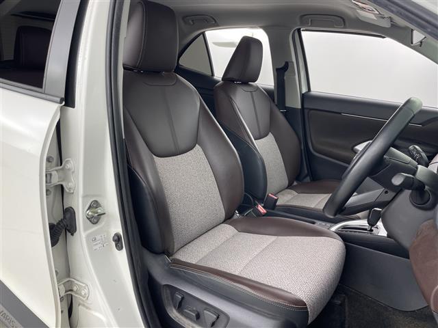 ヤリスクロス ハイブリッドZ 禁煙車 純正8インチナビ 全方位カメラ 衝突軽減ブレーキ ブラインドスポットモニター パワーバックドア シートヒーター ドライブレコーダー ETC2.0 ステアリングヒーター オートマチックハイビーム(22枚目)