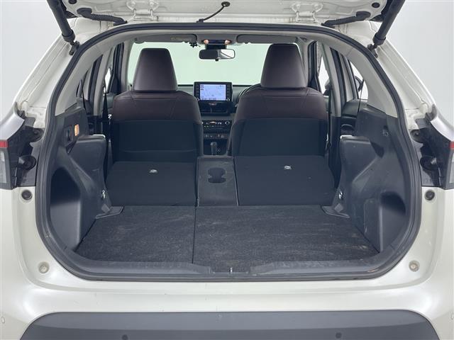 ヤリスクロス ハイブリッドZ 禁煙車 純正8インチナビ 全方位カメラ 衝突軽減ブレーキ ブラインドスポットモニター パワーバックドア シートヒーター ドライブレコーダー ETC2.0 ステアリングヒーター オートマチックハイビーム(28枚目)